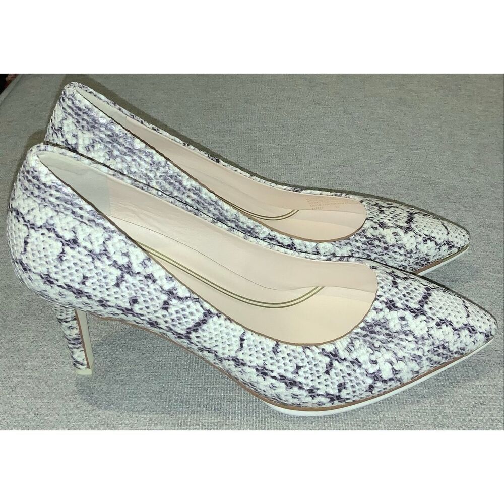 Cole Haan Grand Ambition Pumps in a white and gray snake print pattern size 11